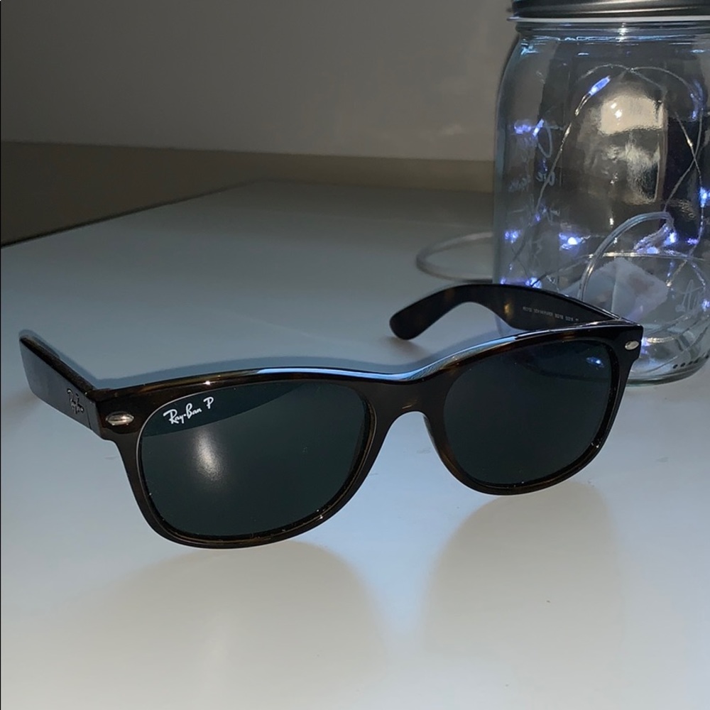 Ray-Ban Polarized New Wayfayer Classic Sunglasses